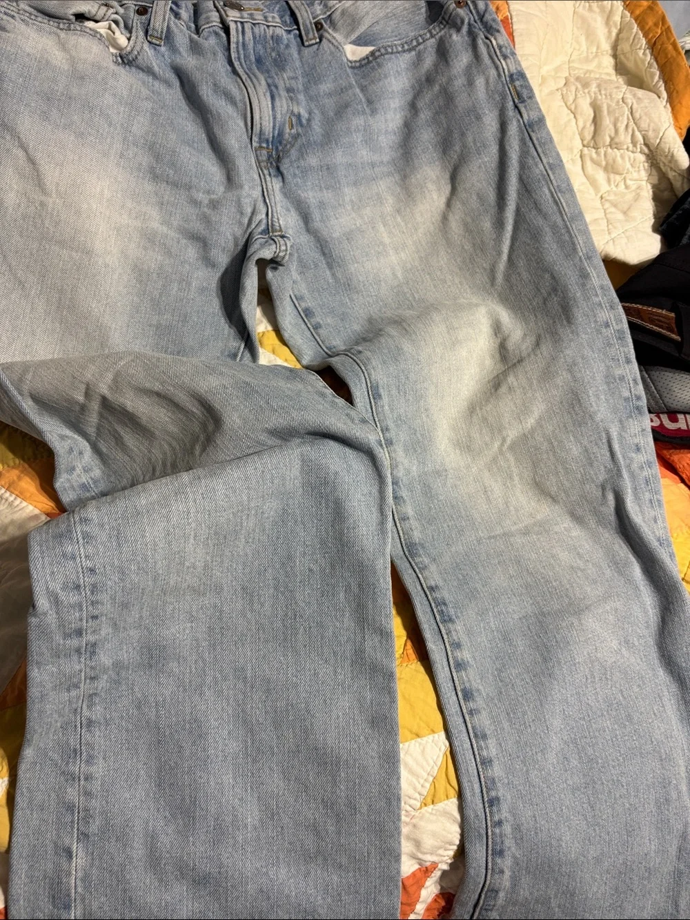 American Eagle Outfitters Light Blue Denim Jeans